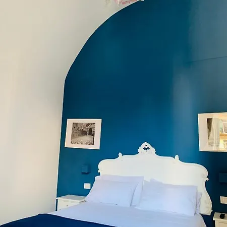 فندق مبيت وإفطار A Casa Di Anna By Dimorra نابولي