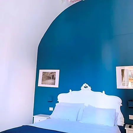 A Casa Di Anna Bed & Breakfast 4*