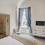 فندق مبيت وإفطار A Casa Di Anna - Dimore Partenopee