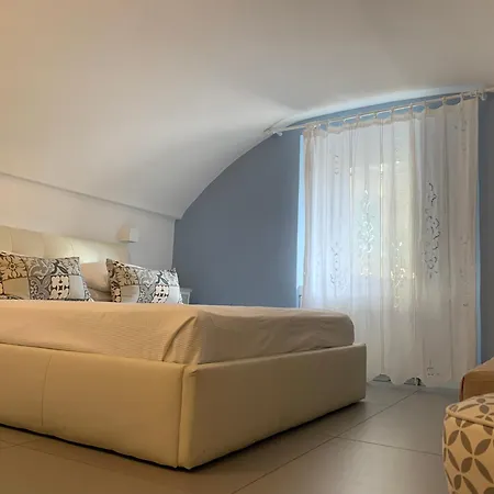 לינה וארוחת בוקר A Casa Di Anna By Dimorra 4*