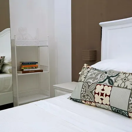 לינה וארוחת בוקר A Casa Di Anna By Dimorra 4*